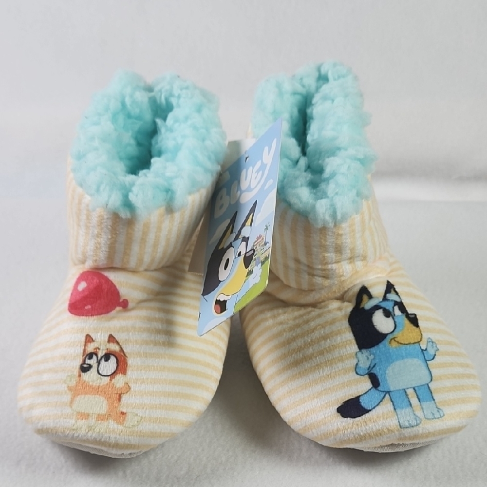 Kids' Plush Bootie Slippers - Cream & Light Blue